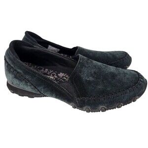 Skechers Black Suede Women's Slip On Relaxed Fit Bikers-Alumni Shoes Size 7.5